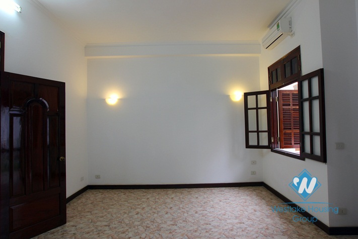 Beautiful house with quiet location for rent in Ba Dinh District, Hanoi